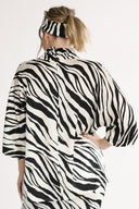 Bekka blus svart och vit zebra