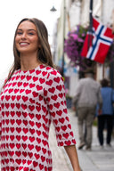 <h5><em>En hyllning till</em></h5><h2>❤️ KÄRLEKEN</h2>