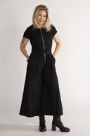 Tordis svart denim jumpsuit