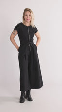 Tordis svart denim jumpsuit