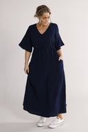 Eira marineblå boho chic kjole